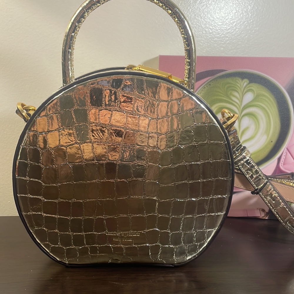 Kate Spade Andi Metallic Canteen Bag - Picture 8 of 11